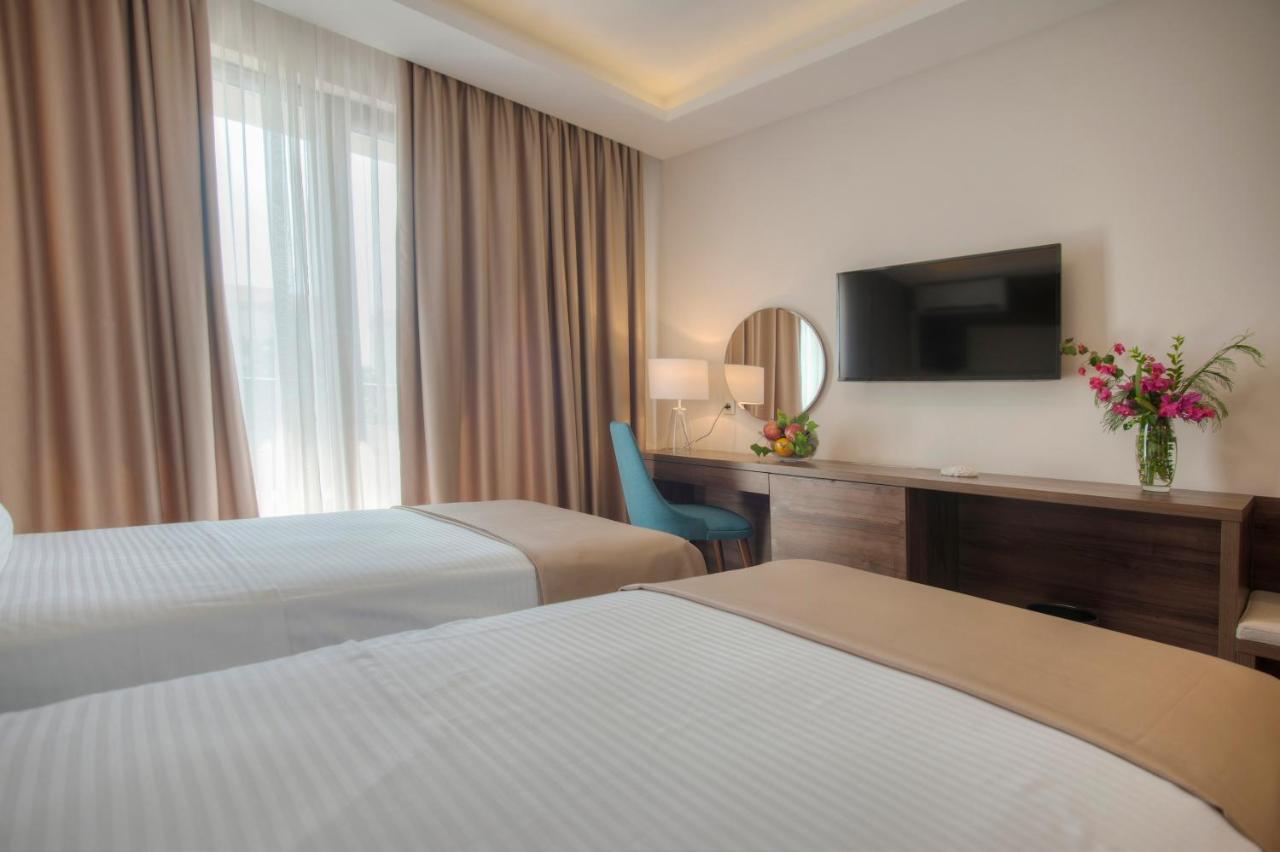 Hotel Twelve By Aycon Budva Exterior photo