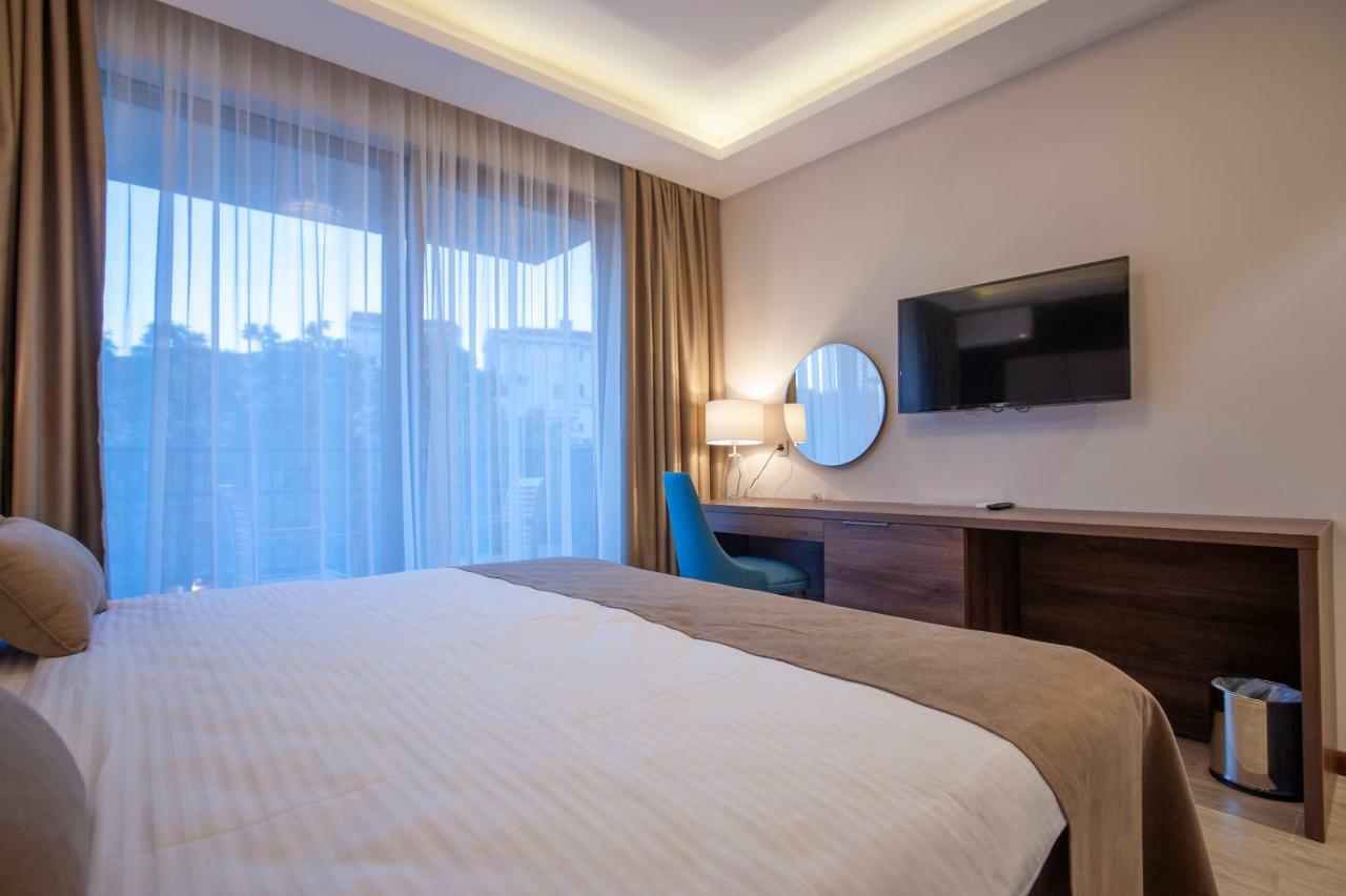 Hotel Twelve By Aycon Budva Exterior photo